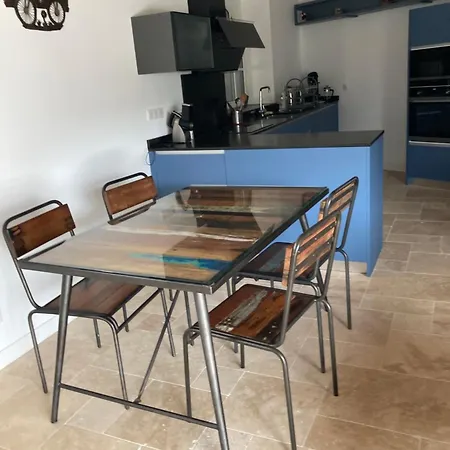 Le Vieux Chai 度假居