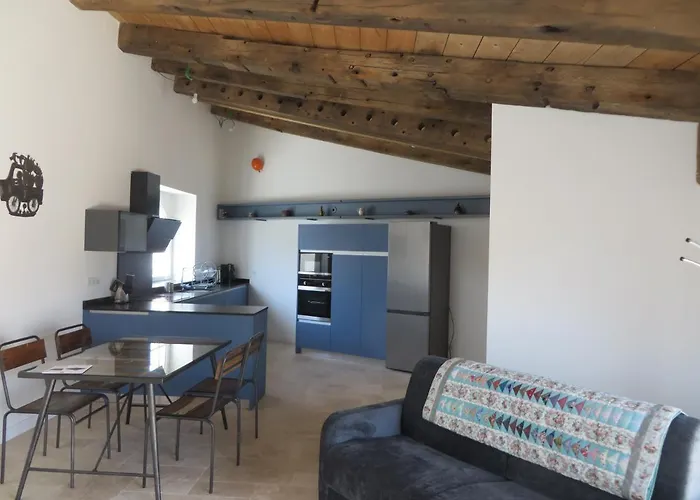 Le Vieux Chai Дом отдыха *